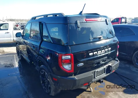 2022 Ford Bronco Sport Outer Banks z USA, uszkodzony, nr VIN 3FMCR9C63NRD74502